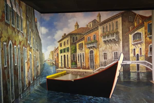 Alive 3D Art Gallery